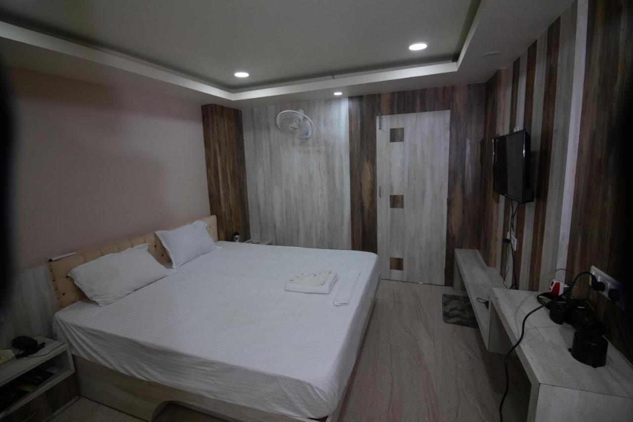 Hotel Himalaya Agartala Eksteriør bilde