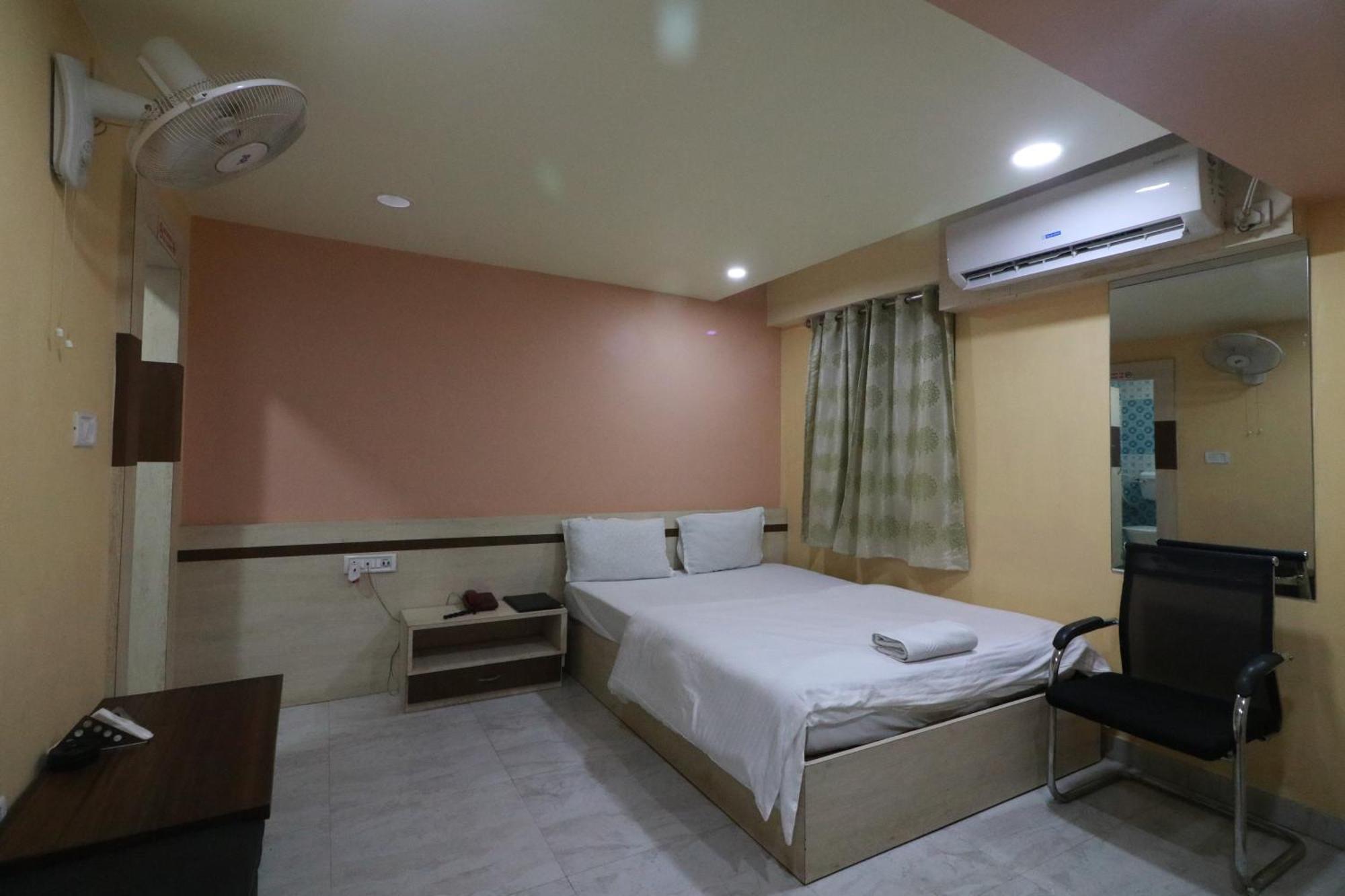 Hotel Himalaya Agartala Eksteriør bilde